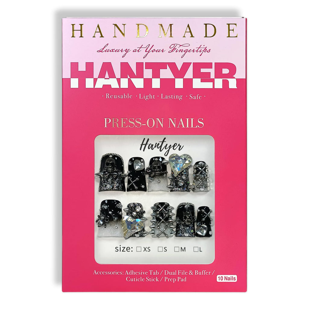 Hantyer 10pcs Short Duck Nails in Punk Style, Black Ombre Press on Nails with Metal Studs, Large Heart Rhinestones & Skull Charms, Reusable Gothic False Nails for Women Party Club Night